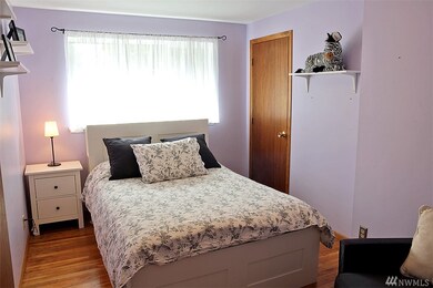 9721 238th St SW, Edmonds, WA 98020 - photo 5