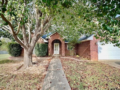 4031 Stonebrook Ln, Tyler, TX 75707 - photo 2