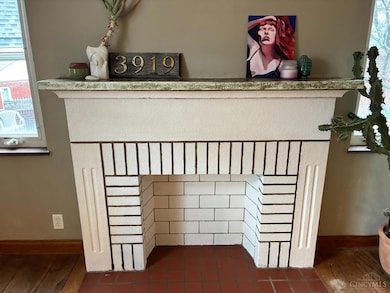 3919 S Clerose Cir, Cincinnati, OH 45205 - photo 4