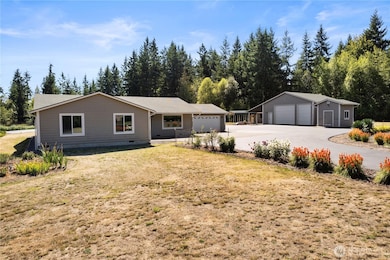 162 Brady Ln, Winlock, WA 98596 - photo 3