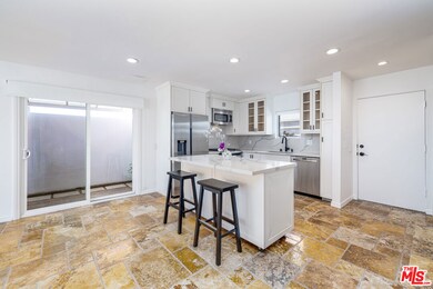 28711 Pacific Coast Hwy unit 30, Malibu, CA 90265 - photo 4