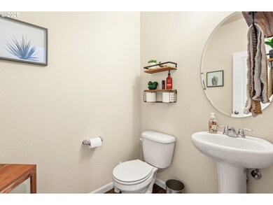 33283 SW Rotterdam St, Scappoose, OR 97056 - photo 6