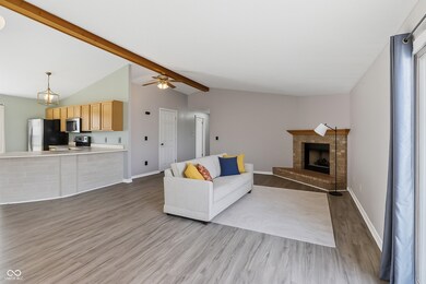 104 Division Dr, Tipton, IN 46072 - photo 2