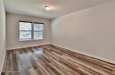 11894 Alexandra Dr, Jacksonville, FL 32218 - photo 5