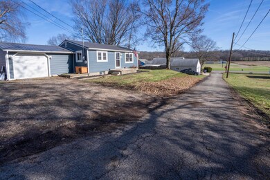 151 Summit Rd, Thornville, OH 43076 - photo 2