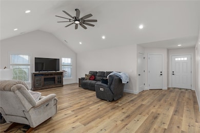 2321 Lilly St, Effingham, IL 62401 - photo 5