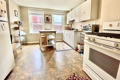 2 Baldwin Place unit 3R, Boston, MA 02113 - photo 3