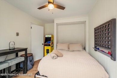 62 Locust Ln, Clifton, PA 18424 - photo 7