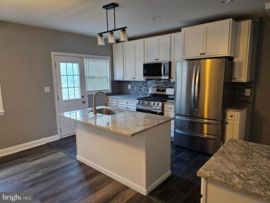 5711 The Alameda, Baltimore, MD 21239 - photo 6