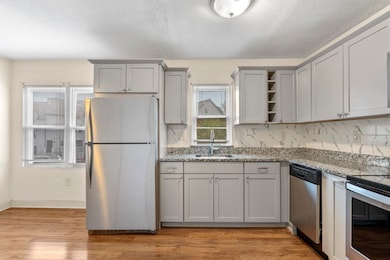 37 Circuit St unit 2, Roxbury, MA 02119 - photo 3