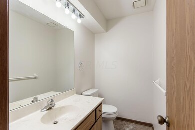 014_97d_X 5097 DALMENY CT-015