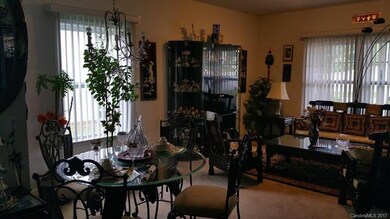 1118 Hunter St, Statesville, NC 28677 - photo 3