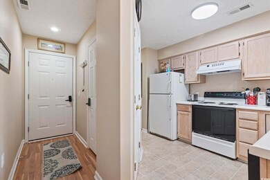 553 White River Dr unit 13G, Myrtle Beach, SC 29579 - photo 5