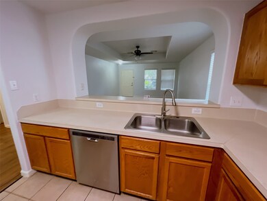 10418 Templeridge Ln, Houston, TX 77075 - photo 6