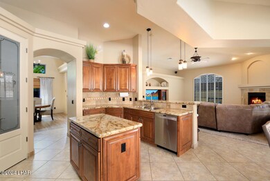 3467 N. Latrobe Dr-13