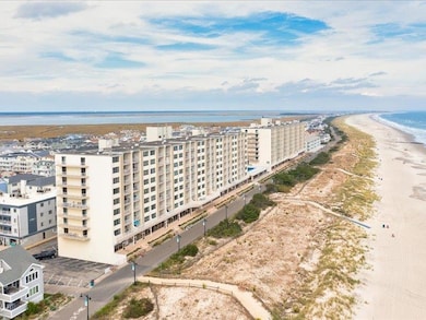 Spinnaker Condominiums unit 403S, Sea Isle City, NJ 08243 - photo 2