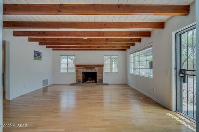 Exposed beams