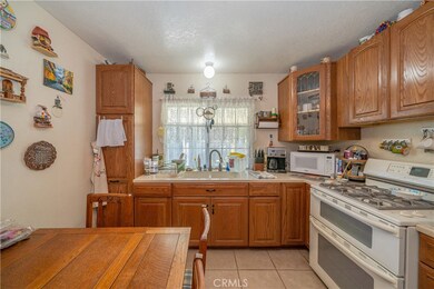 5005 N Varsity Ave, San Bernardino, CA 92407 - photo 7