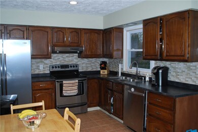 16 Mason Ave, Bristol, RI 02809 - photo 3