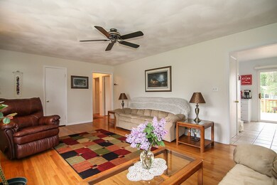 4857 Irish Ln, Fitchburg, WI 53711 - photo 7