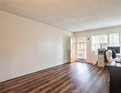 230 W Knepp Ave, Fullerton, CA 92832 - photo 7