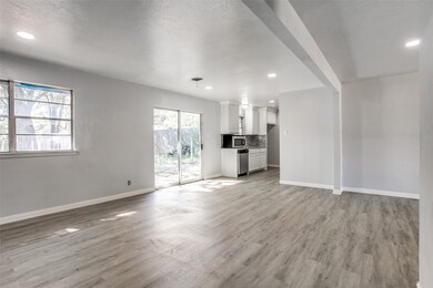 1149 Jerry Ln, Bedford, TX 76022 - photo 6