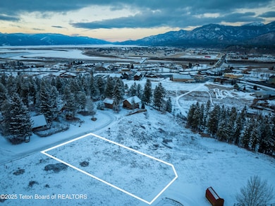 622 Grandview Dr, Alpine, WY 83128 - photo 3