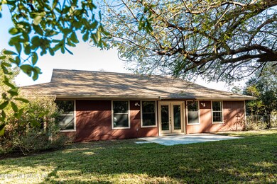 536 Matterhorn Rd, Jacksonville, FL 32216 - photo 5