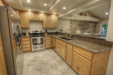 41125 Woodhave Drive W (6)