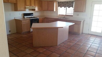 Kitchen 2