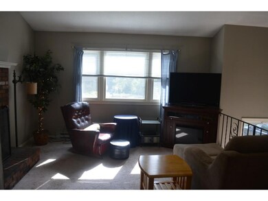 9 Justin Cir, Londonderry, NH 03053 - photo 5