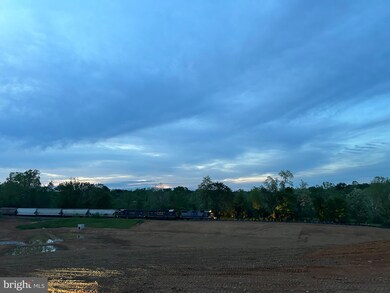 145 Swan Field Ave, Ranson, WV - photo 5