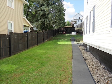 307 Meadow Ave, Charleroi, PA 15022 - photo 5