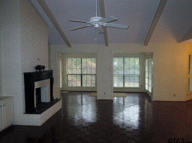 315 315 Amberwood, Tyler, TX 75701 - photo 5