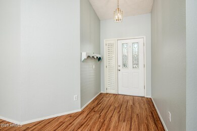 1538 E Peach Tree-6680-Edit