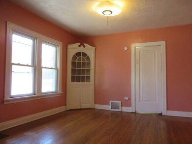 1423 Brookside Ave, Waukegan, IL 60085 - photo 4