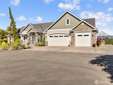 2510 Cascade Dr E, Roy, WA 98580 - photo 4