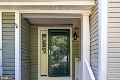 8182 Cliffview Ave, Springfield, VA 22153 - photo 2