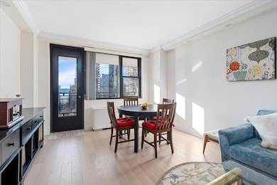 165 W 66th St unit 15-D, New York, NY 10023 - photo 3