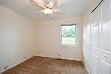 19110 Pine Dr unit 137, Country Club Hills, IL 60478 - photo 6
