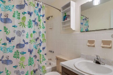 3526 Constitution Dr-8