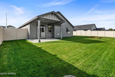 Spacious backyard