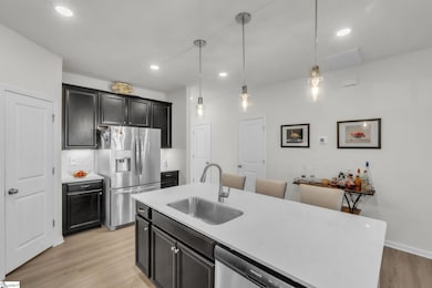 10 Leander Dr, Greer, SC 29651 - photo 4