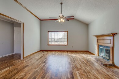 6106 Cayce Ln, Columbia, TN 38401 - photo 6