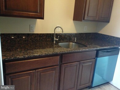 21617 Forest Run Dr, Lexington Park, MD 20653 - photo 2