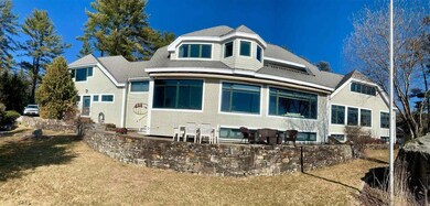 230 Governor Wentworth Hwy, Mirror Lake, NH 03853 - photo 3