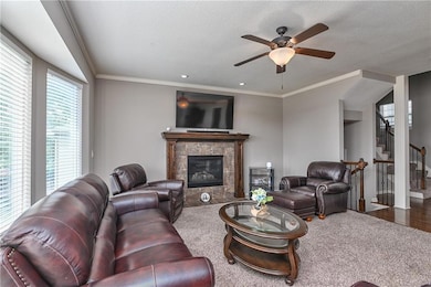 2427 W Fredrickson Dr, Olathe, KS 66061 - photo 7