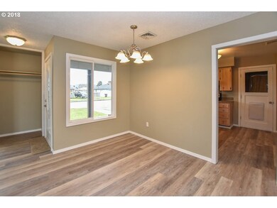 2236 36th Ave, Longview, WA 98632 - photo 6