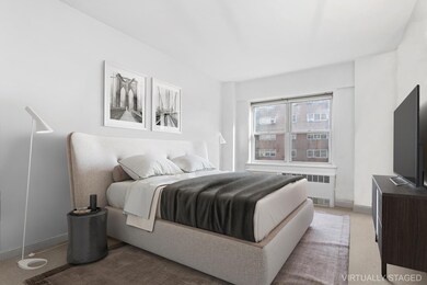 80 E End Ave unit 12D, New York, NY 10028 - photo 3