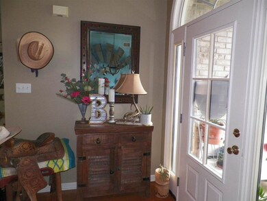 40 Austin Cir, Oakland, TN 38060 - photo 2